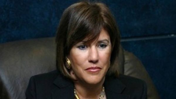  أستاذة العلوم السياسية بجامعة القاهرة، د. هدى عبد الناصر