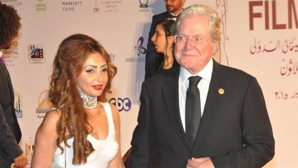 Rana has filed a police report against the actor and demanded that he hires a personal assistant to take care of her. (www.alrakia.com)