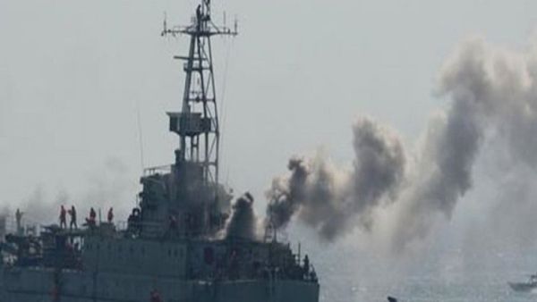 الإمارات تقول إن هجوم الحوثيين على سفينة في ممرّ ملاحي "عمل إرهابي"      