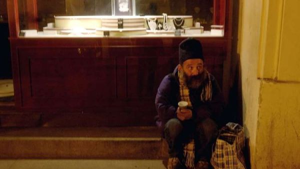  الرجل قدم إلى الإمارات بتأشيرة زيارة منذ شهر واحد فقط