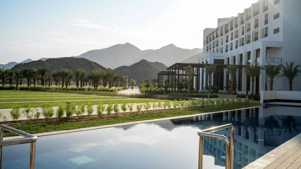 InterContinental Hotels Group (IHG) has announced the opening of the InterContinental Fujairah Resort, its first resort in the Middle East region. 