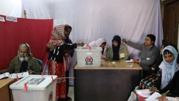 يخوض حزب بنغلادش الوطني الانتخابات كجزء من تحالف للمعارضة تم تشكيله قبل ثلاثة أشهر