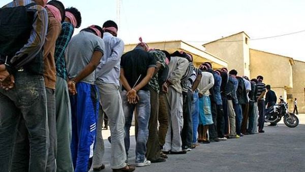 إيران تشن حملة مداهمات واسعة في الأحواز المحتلة