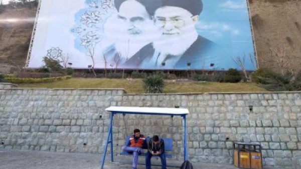 صحفي بريطاني إيراني محتجز في سجن إيفين بطهران