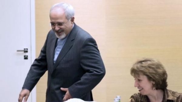 وزيرا خارجية ايران جواد ظريف والاتحاد الاوروبي كاثرين اشتون