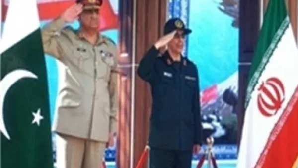 مباحثات ايرانية باكستانية لتوطيد العلاقات العسكرية