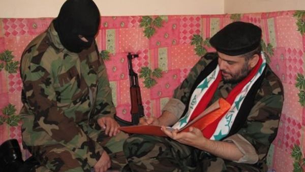 قيادي "صدري" كبير ينشق ويشكل مليشيا بسوريا والعراق 