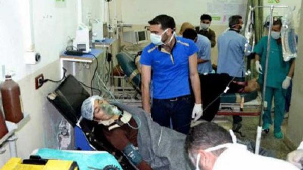 سقوط 800 مصاب جراء قيام تنظيم الدولة الاسلامية (داعش) بقصف المدنيين بأسلحة كيمياوية سامة