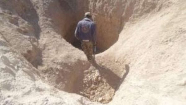 المقبرة الجماعية تضم تضم رفات مدنيين أعدمهم تنظيم "داعش" قرب جبال حمرين