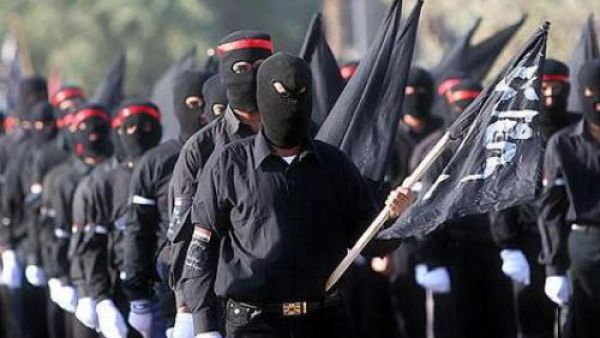 مقاتلون من الحشد الشعبي (شيعة) في العراق