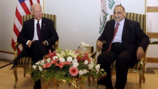 عادل عبدالمهدي مجتمعا مع نائب الرئيس الاميركي خلال زيارة الاخير لبغداد الاسبوع الماضي/أ.ف.ب