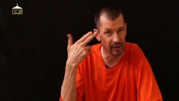 الصحافي البريطاني جون كانتلي الذي يحتجزه تنظيم الدولة الاسلامية