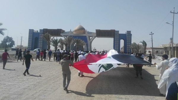 متظاهرون يغلقون منفذ سفوان الحدودي الذي يربط العراق بالكويت