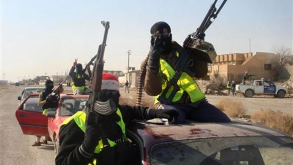 مقاتلون من الحشد الشعبي الموالي للحكومة العراقية/ ارشيفية