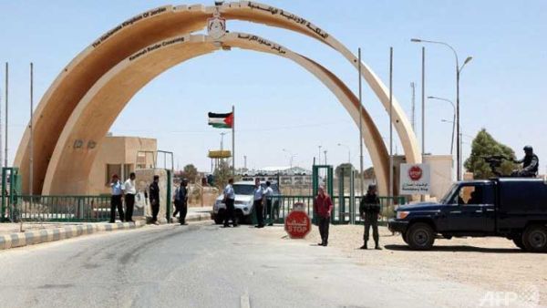 مركز حدود الكرامة الاردني الحدودي مع العراق