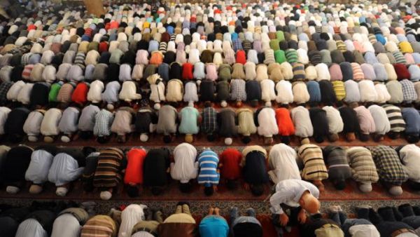 إصابة 15 شرطيا عقب مسيرة من جانب جماعة مناهضة للإسلام في ألمانيا - ارشيف 