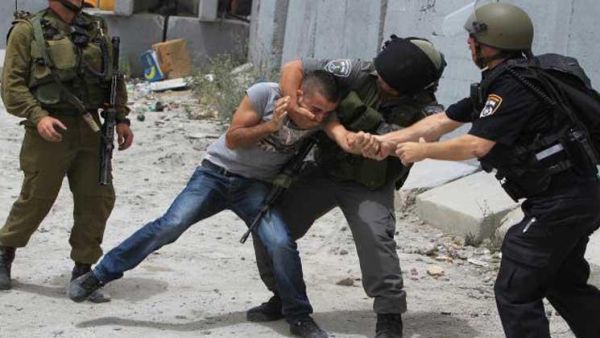 الاحتلال الإسرائيلي يعتقل 23 فلسطينياً في الضفة الغربية

