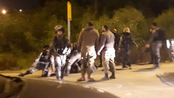 شجار عنيف بين جنود اسرائيليين.. سببه مستوطنون