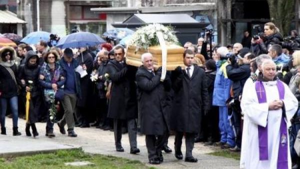 تشييع جثمان الطالب الإيطالي جوليو ريجيني في شمال إيطاليا
