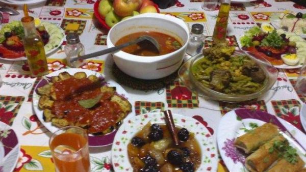 مبادرات رمضانية في أنحاء الجزائر 