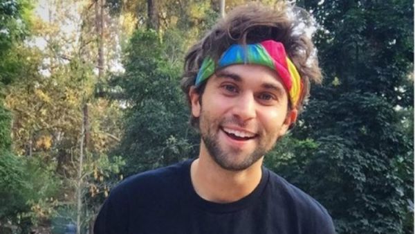 (Jake Borelli/ Instagram)