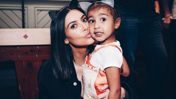 كيم كارداشيان وابنتها نورث