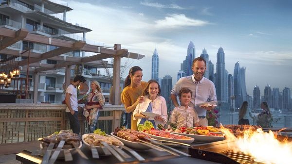 Emirates’ customers now have more reasons to start off the New Year and explore Dubai’s many attractions. Emirates’ customers now have more reasons to start off the New Year and explore Dubai’s many attractions.