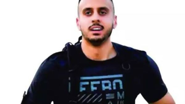 الرحالة الإماراتي جلال بن ثنية
