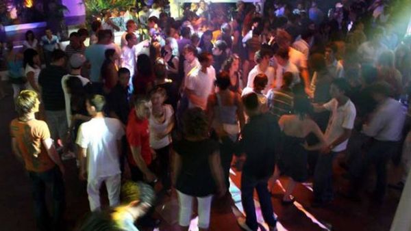 حفل ليلة البيجامات في الاردن