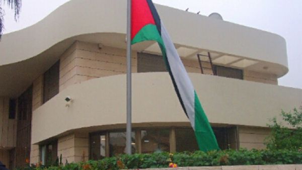 انفجار دراجة نارية أمام الملحقية العسكرية الأردنية في باريس
