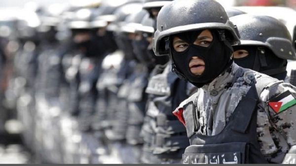 اعتقال 16 شخصا شكلوا خلية لداعش في الاردن 