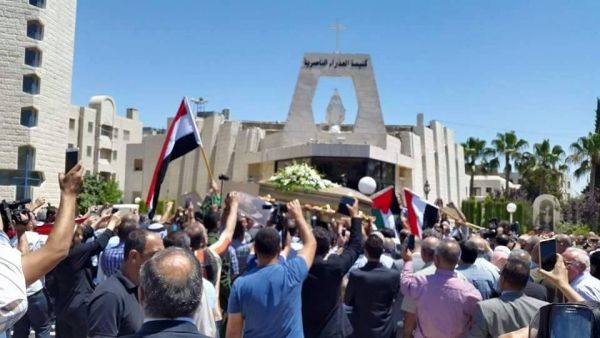 المئات يشاركون بتشييع وزير الخارجية العراقي الاسبق في العاصمة عمان