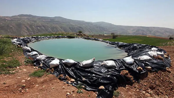 بركة تجميع مياه في الاردن/ارشيف