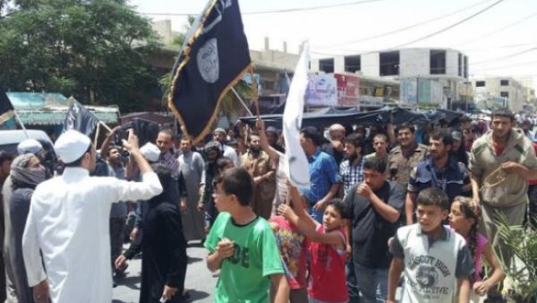 مسيرة تاييد لدولة الخلافة الاسلامية "داعش" / ارشيفية