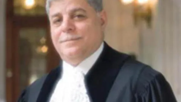 رئيس الوزراء الأردني عون الخصاونة