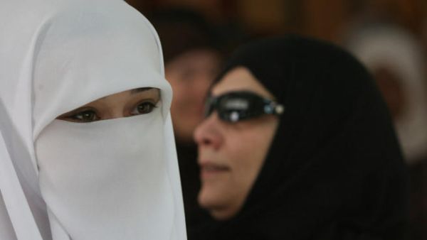 عبر الأردنيين عن "تفاؤل حذر" حول إمكانيات عملية انتخابية أفضل