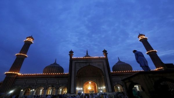 كيف صام المسلمون في القطب الشمالي الكندي شهر رمضان؟؟