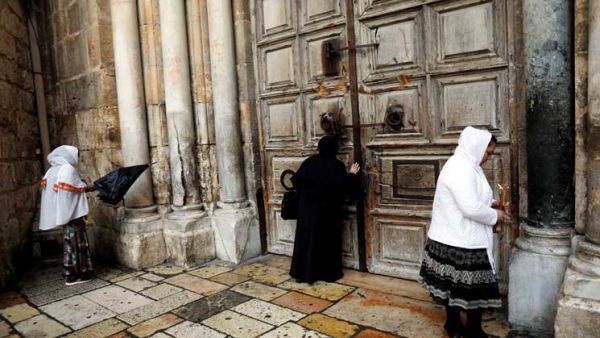 قرار إغلاق ابواب الكنيسة امر نادر للغاية 
