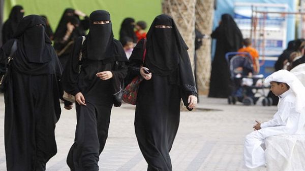 ثلث السعوديات عوانس