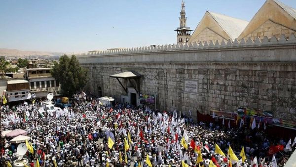 مسيرة سورية عند الجامع الأموي