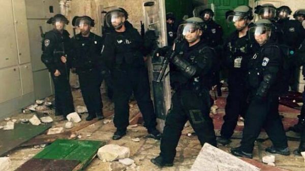 اقتحام الأقصى