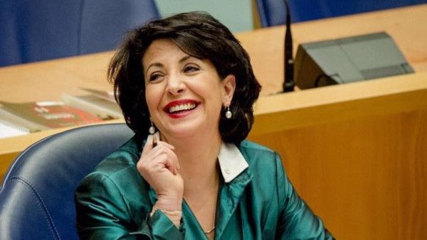  خديجة عريب احتفظت برئاسة مجلس النواب