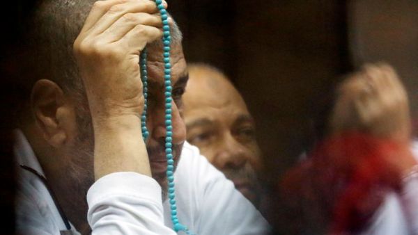 الإعدام للشاطر والبلتاجي والمؤبد لبديع ومرسي 