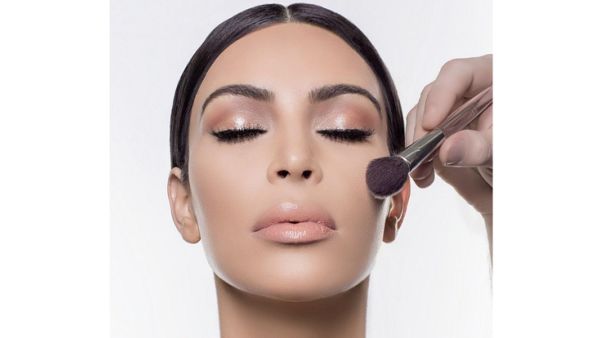 Will you be attending Kimmy's makeup masterclass? (www.anaemraa.com)