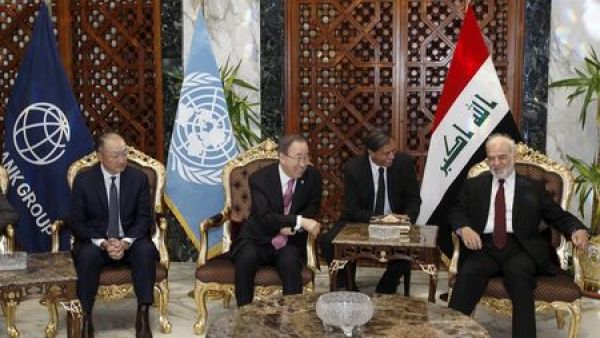 الأمين العام للأمم المتحدة بان جي مون مع رئيس الوزراء العراقي حيدر العبادي