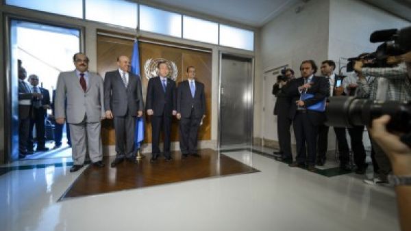 وفد من المتمردين غادر اليمن للمشاركة في محادثات جنيف