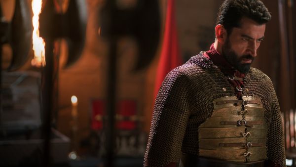 النجم التركي الشهير كينان أميرزالي أوغلو النجم التركي الشهير كينان أميرزالي أوغلو