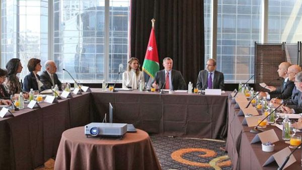 His Majesty discussed the peace process as well as other developments in the region. (Photo courtesy of the Royal Court)