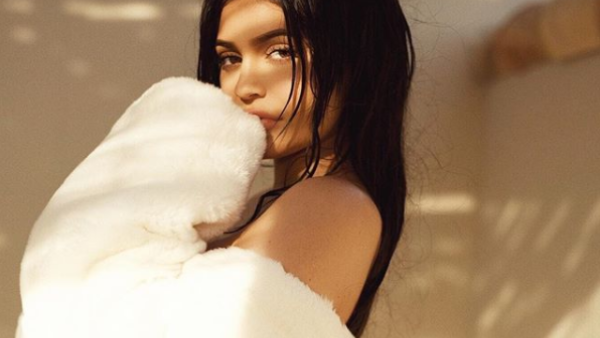 كايلي جينر (instagram.com/kyliejenner)