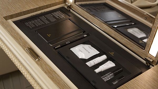 BYREDO for Emirates Wellness kit in First Class BYREDO for Emirates Wellness kit in First Class